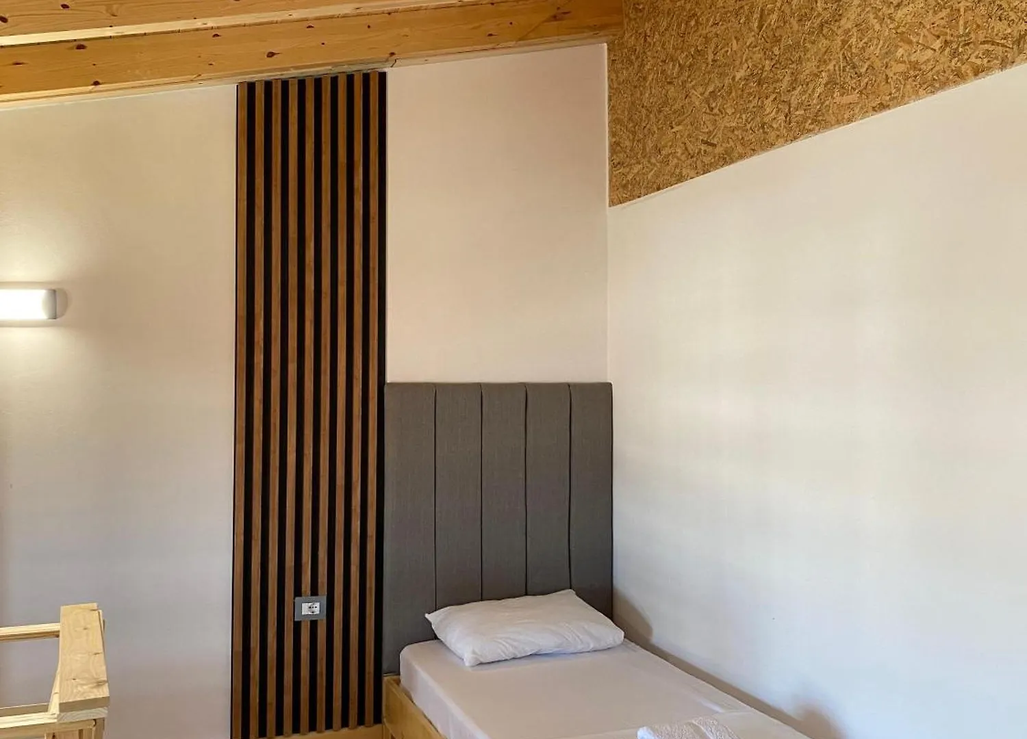 Hotel Sea'S Villa Ksamil