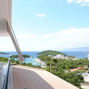 Mikela *** Ksamil